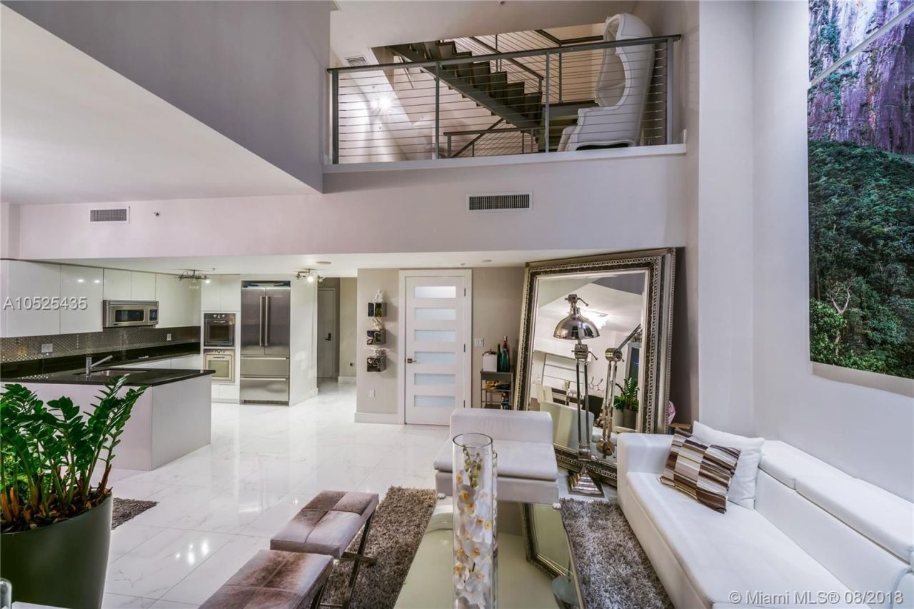 Пентхаус в Майами, США, 230 м2 фото 2