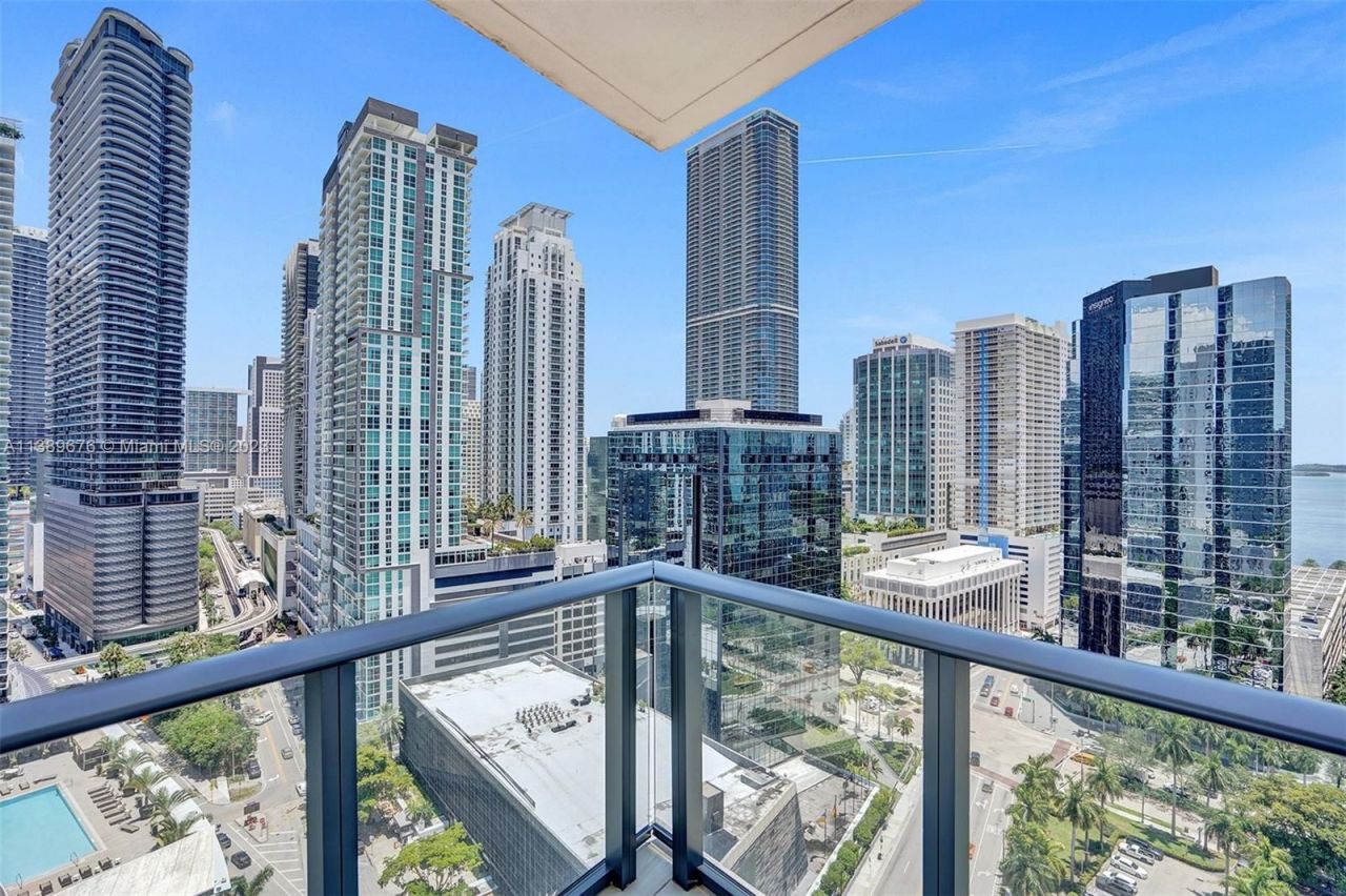 Квартира в Майами, США, 120 м2 фото 2