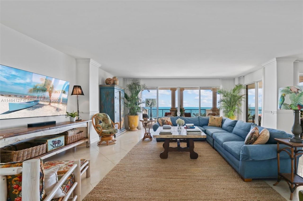Квартира в Майами, США, 300 м2 фото 2