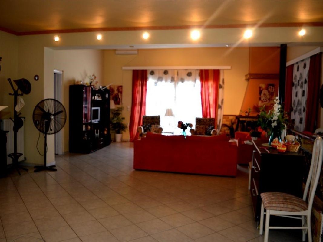 Дом в Афинах, Греция, 230 м2 фото 2