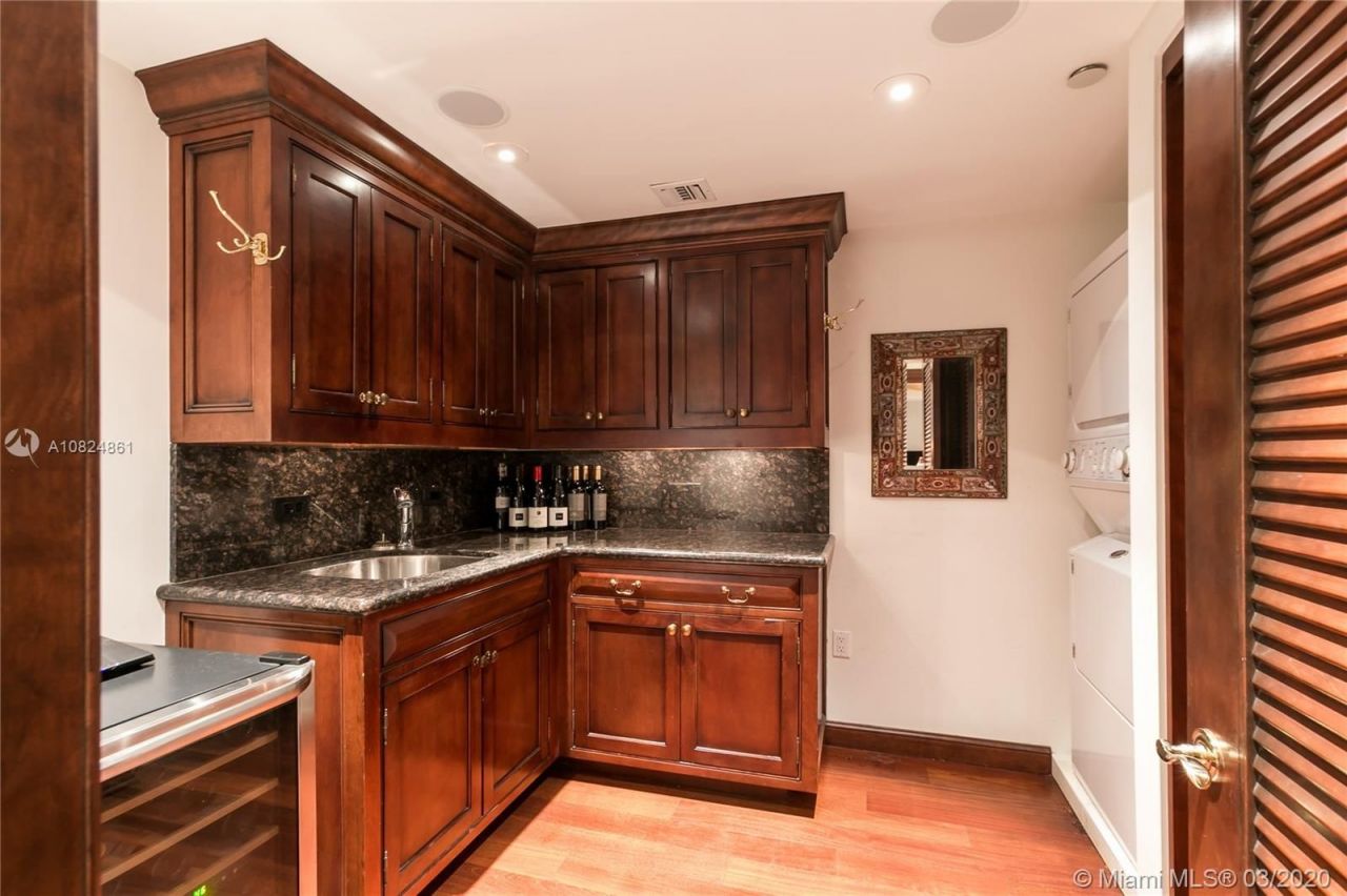 Квартира в Майами, США, 280 м2 фото 5