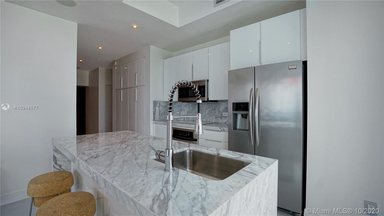 Квартира в Майами, США, 130 м2 фото 3