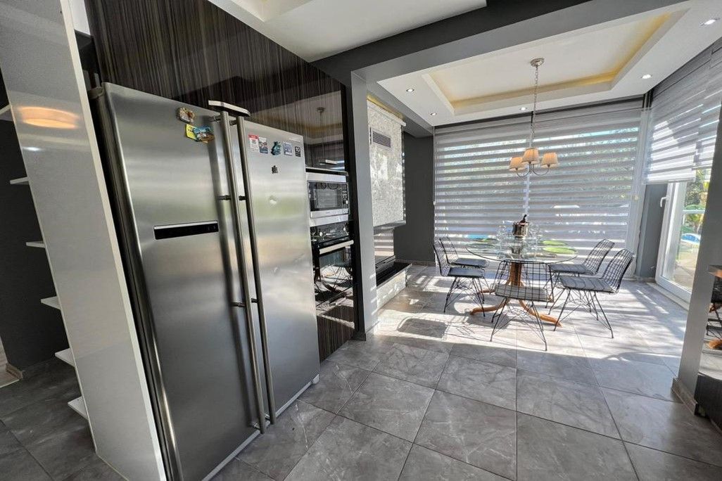 Вилла в Гёчеке, Турция, 250 м2 фото 2