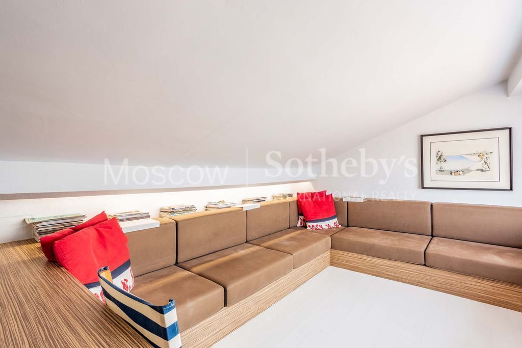 Апартаменты в Сен-Тропе, Франция, 100 м2 фото 2
