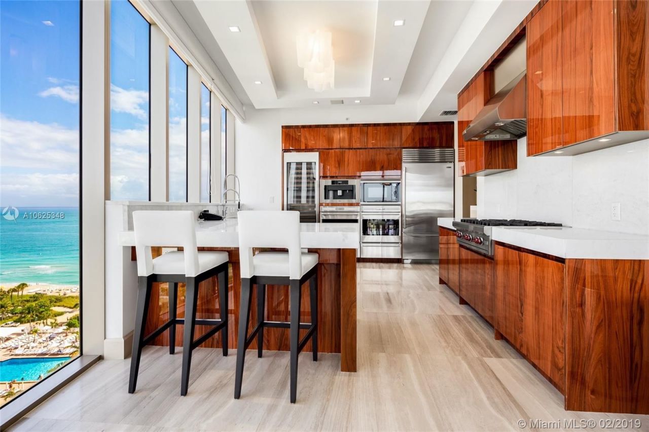Квартира в Майами, США, 370 м2 фото 3