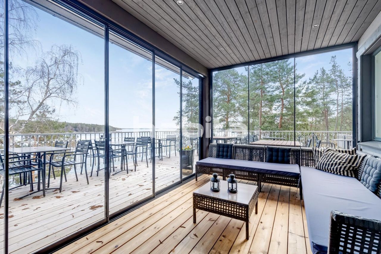 Вилла в Наантали, Финляндия, 480 м2 фото 2