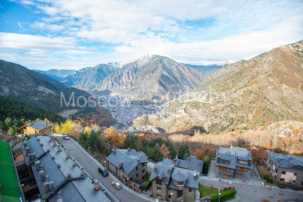 Таунхаус в Эскальдесе, Андорра, 180 м2 фото 2