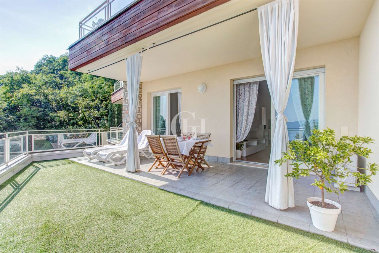 Квартира у озера Гарда, Италия, 67 м2 фото 5