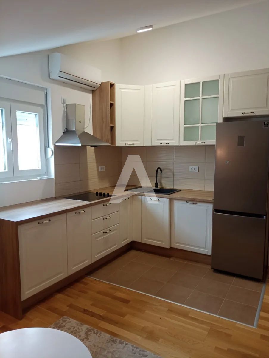 Апартаменты в Тивате, Черногория, 60 м2 фото 2