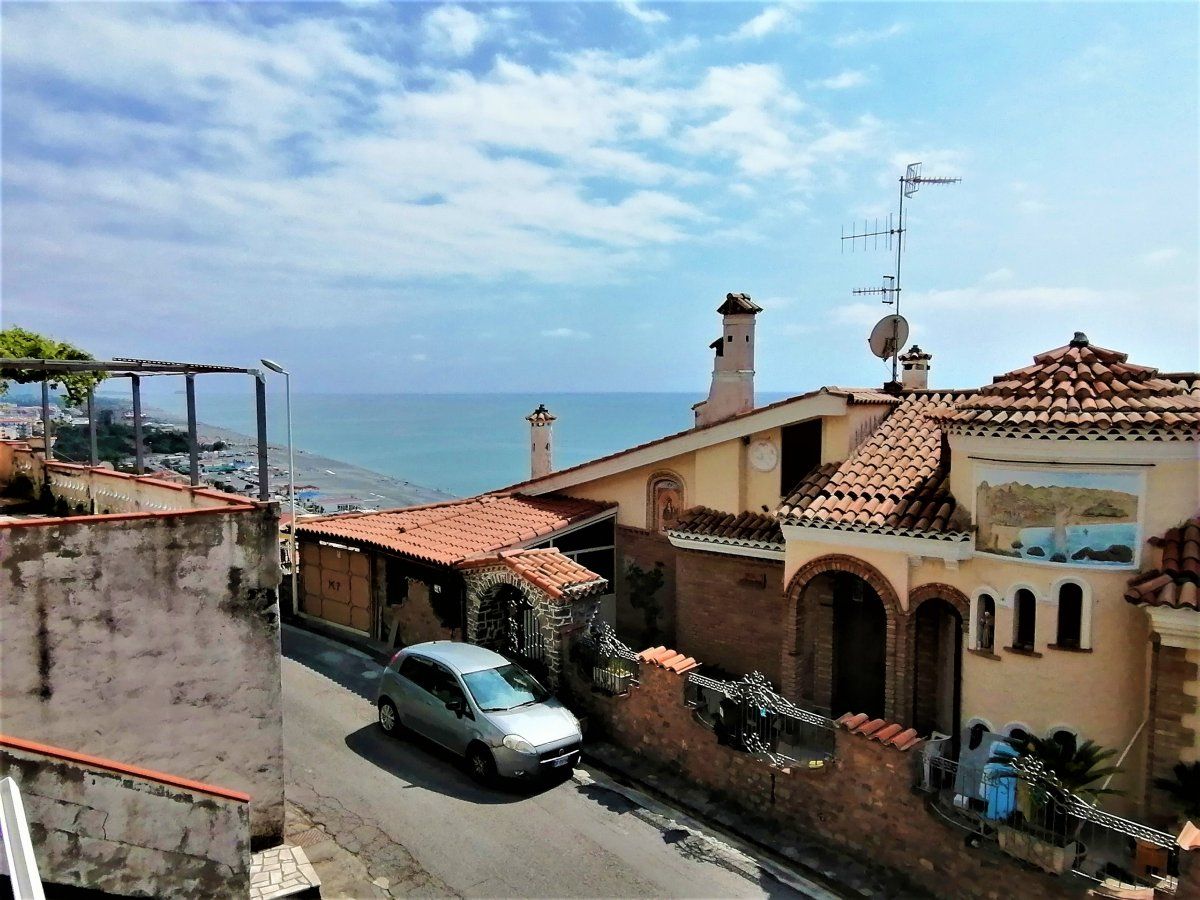Апартаменты в Скалее, Италия, 60 м2 фото 2