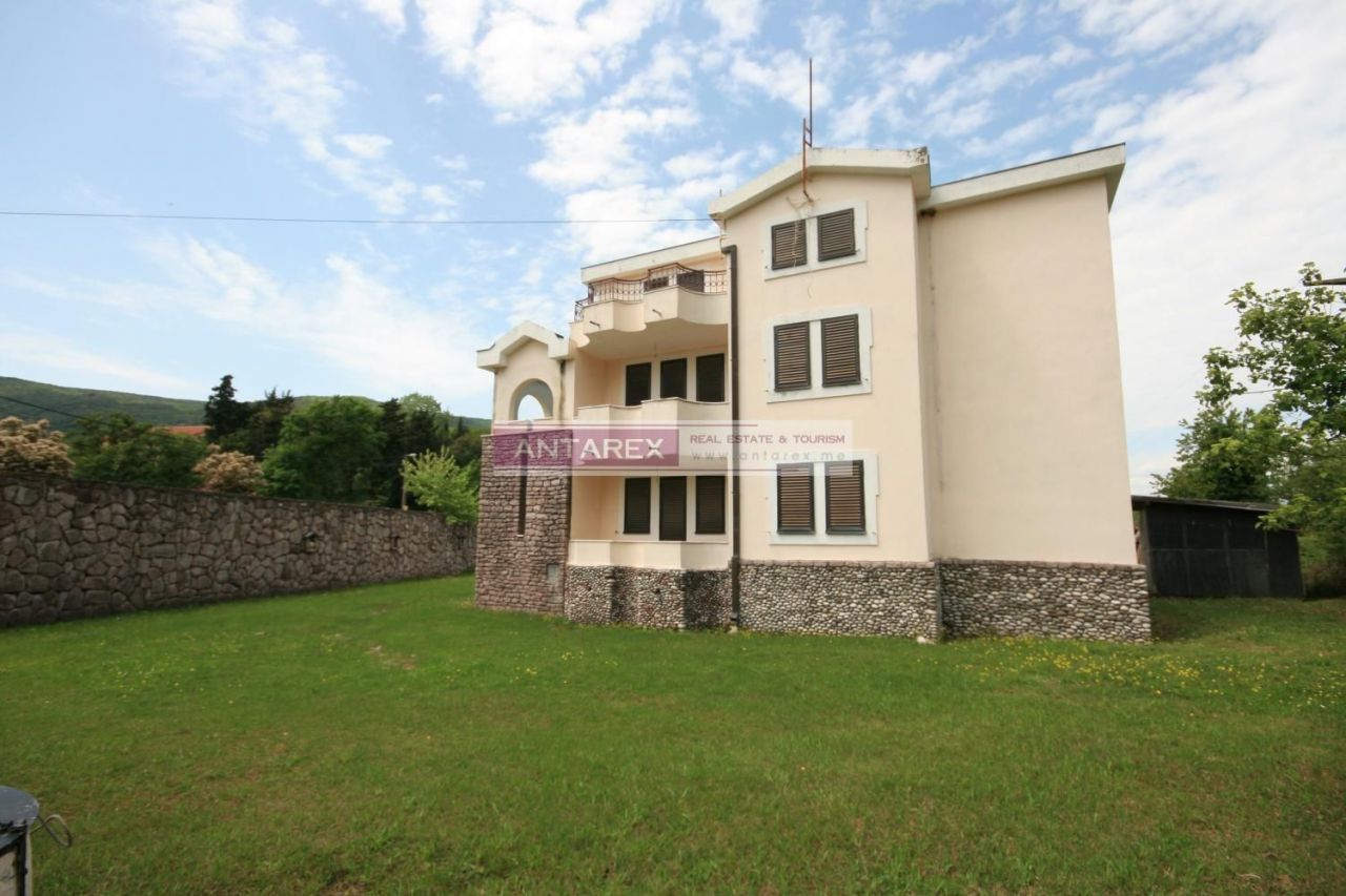 Вилла в Ластве, Черногория, 623 м2 фото 2
