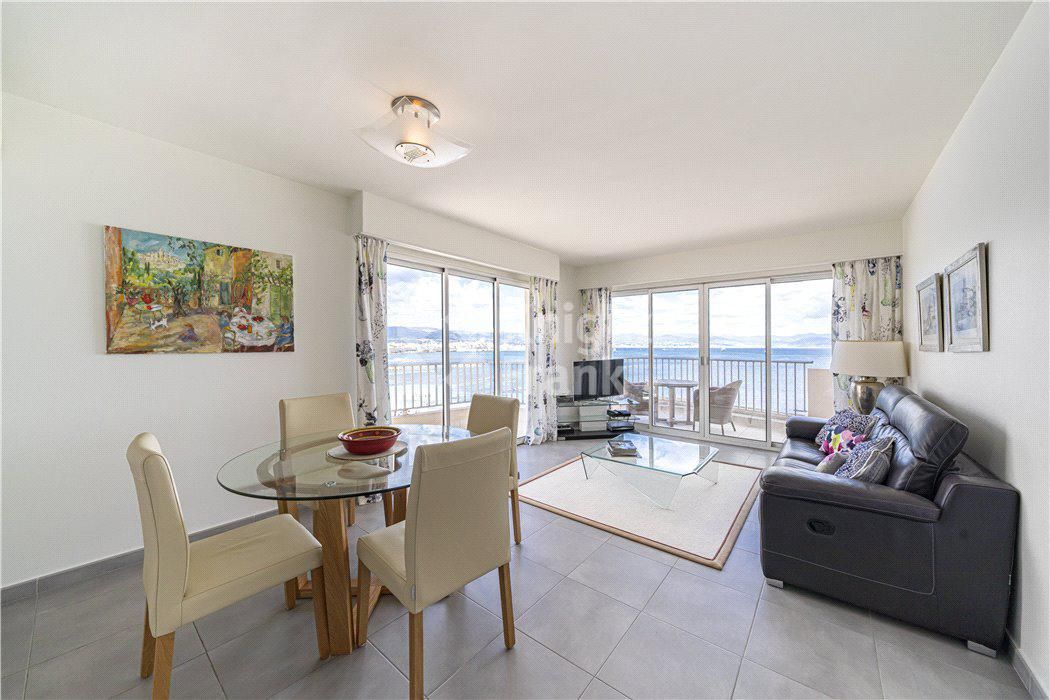 Апартаменты в Антибе, Франция, 70 м2 фото 4