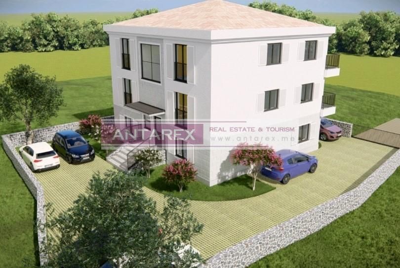 Апартаменты в Игало, Черногория, 60 м2 фото 1