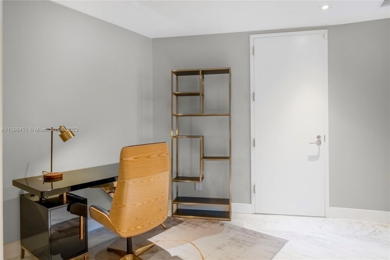 Квартира в Майами, США, 340 м2 фото 5