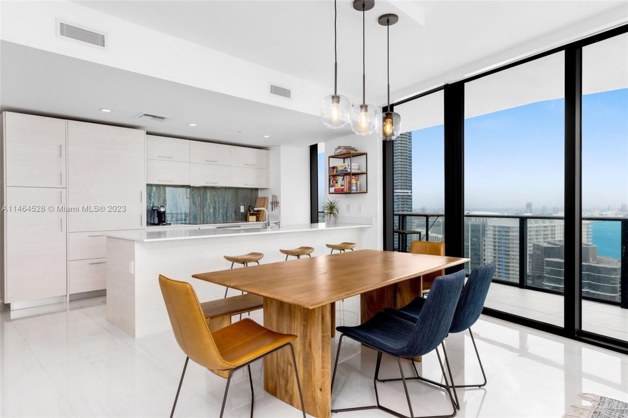 Квартира в Майами, США, 120 м2 фото 2