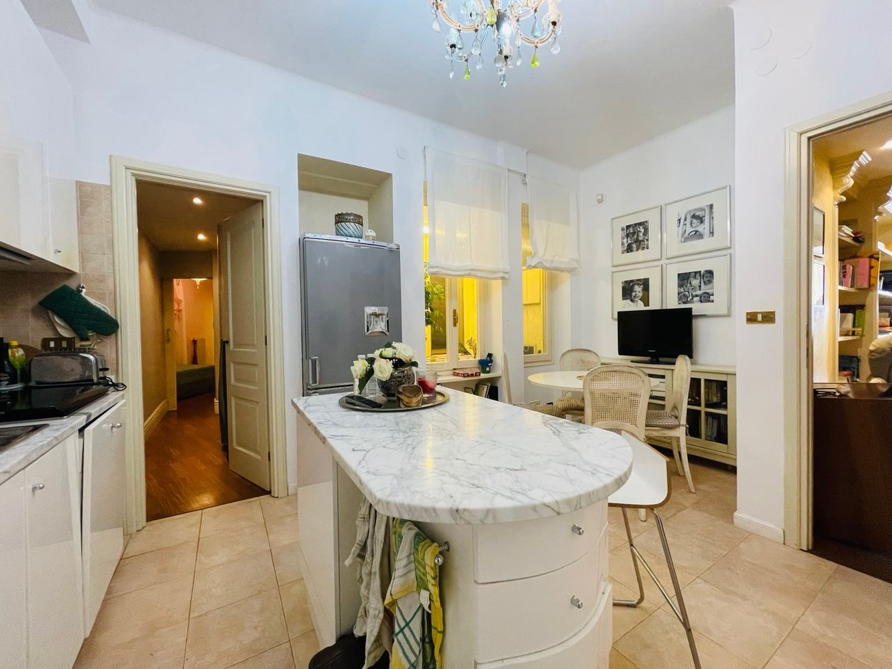 Апартаменты в Сан-Ремо, Италия, 240 м2 фото 2