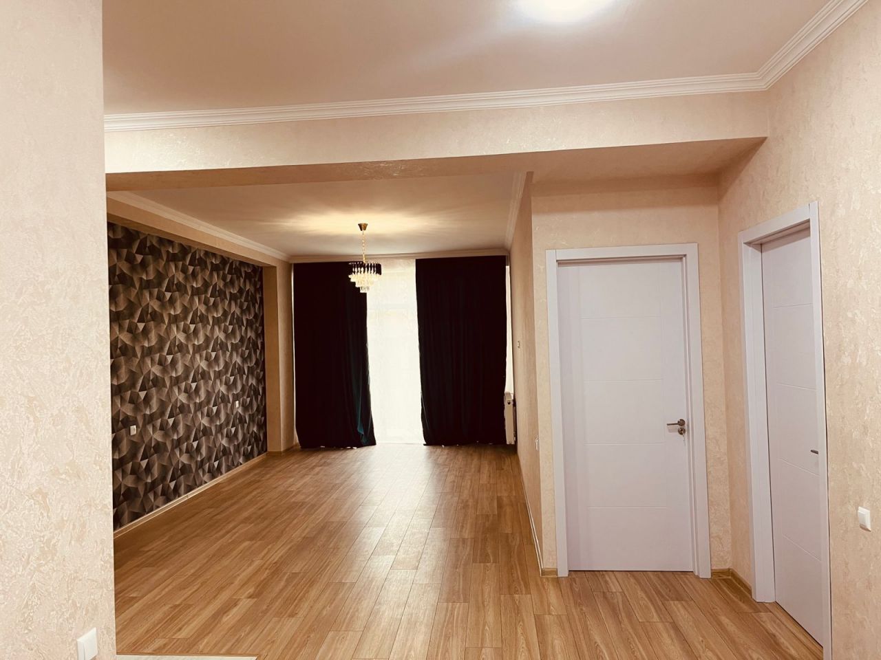 Квартира в Тбилиси, Грузия, 100 м2 фото 2