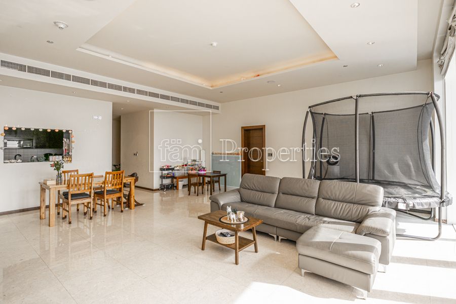 Апартаменты в Дубае, ОАЭ, 211 м2 фото 2