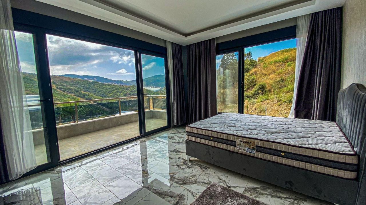 Вилла в Алании, Турция, 270 м2 фото 2