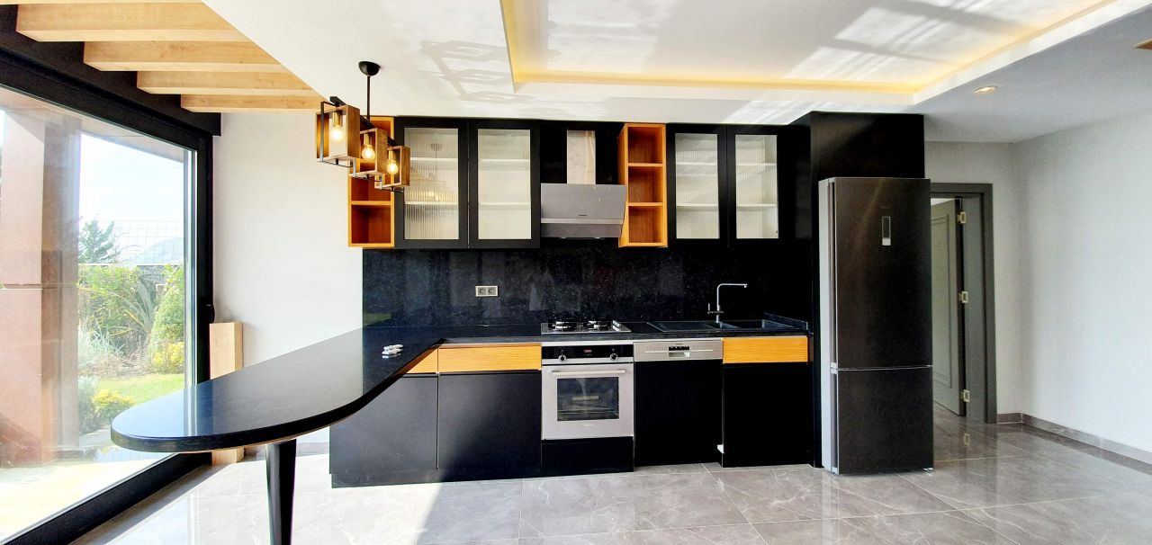 Вилла в Алании, Турция, 600 м2 фото 2