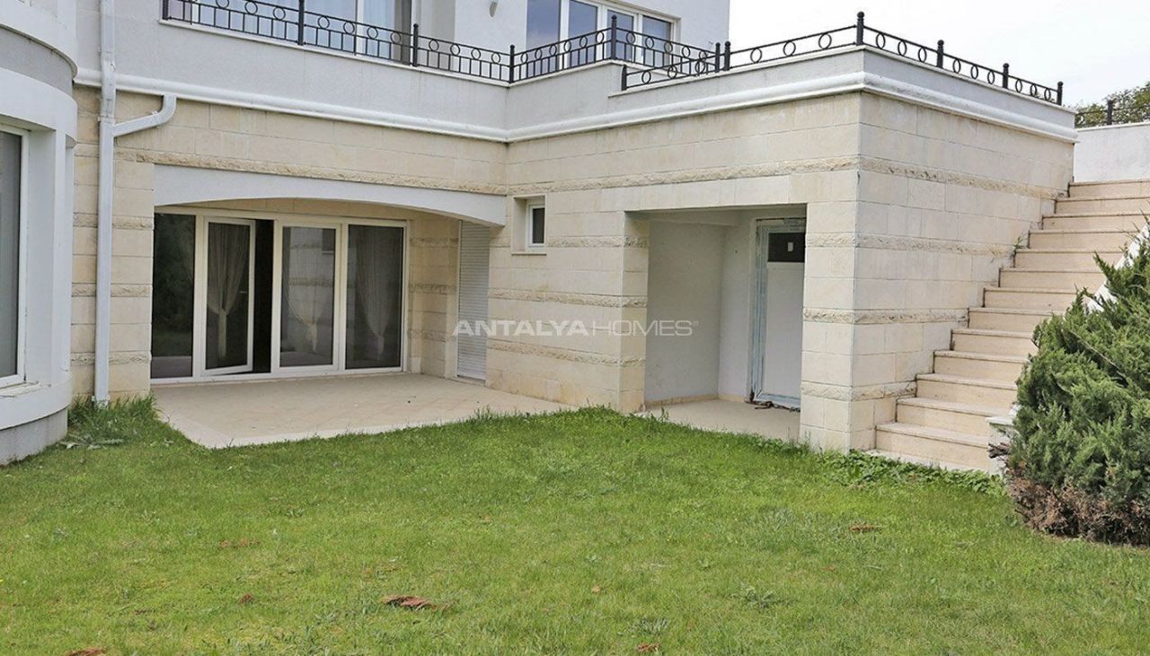 Вилла в Бейликдюзю, Турция, 699 м2 фото 3