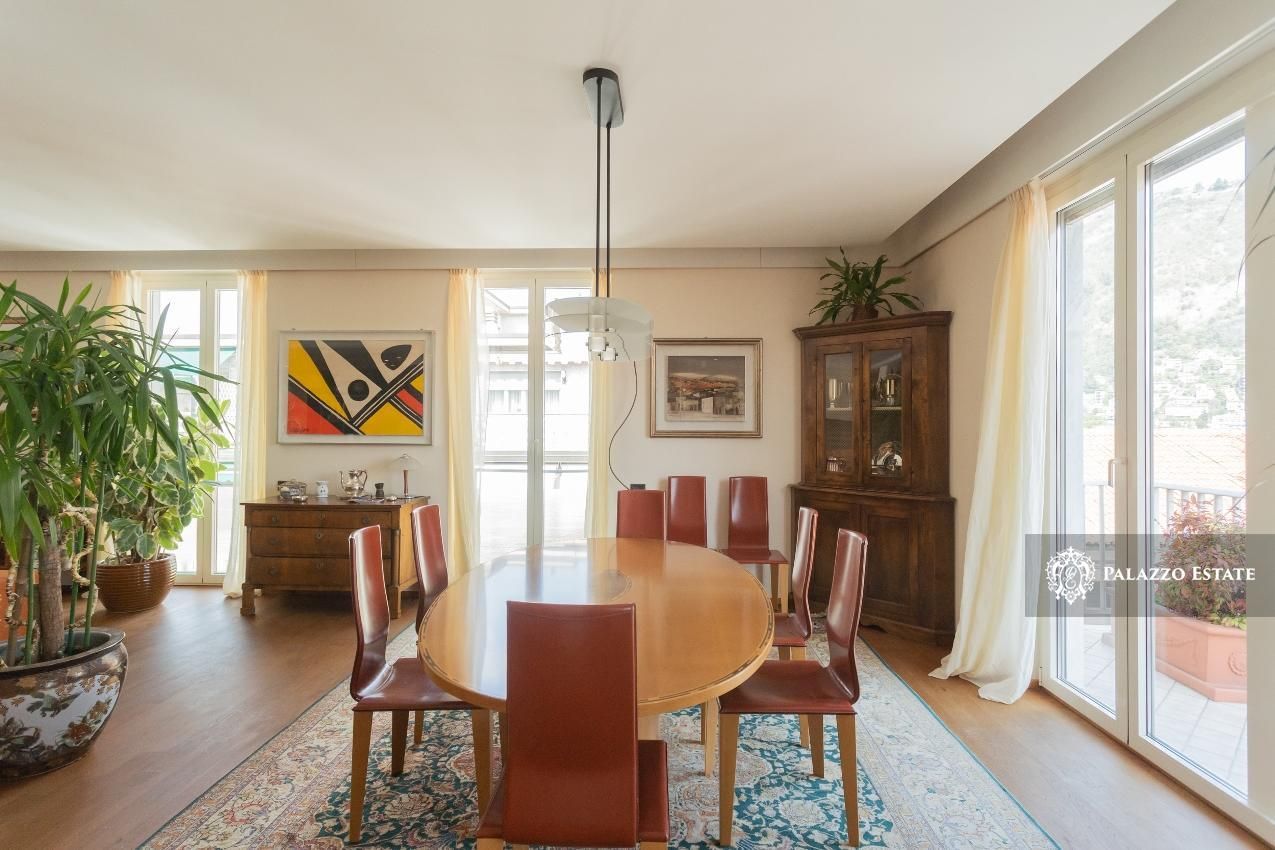 Апартаменты у озера Комо, Италия, 280 м2 фото 5