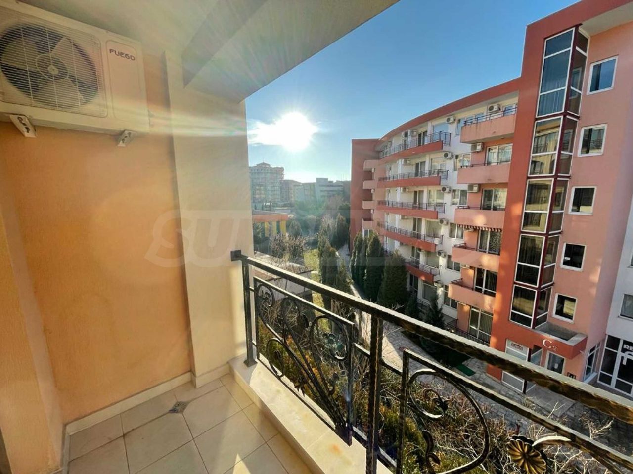 Студия в Елените, Болгария, 40 м2 фото 2