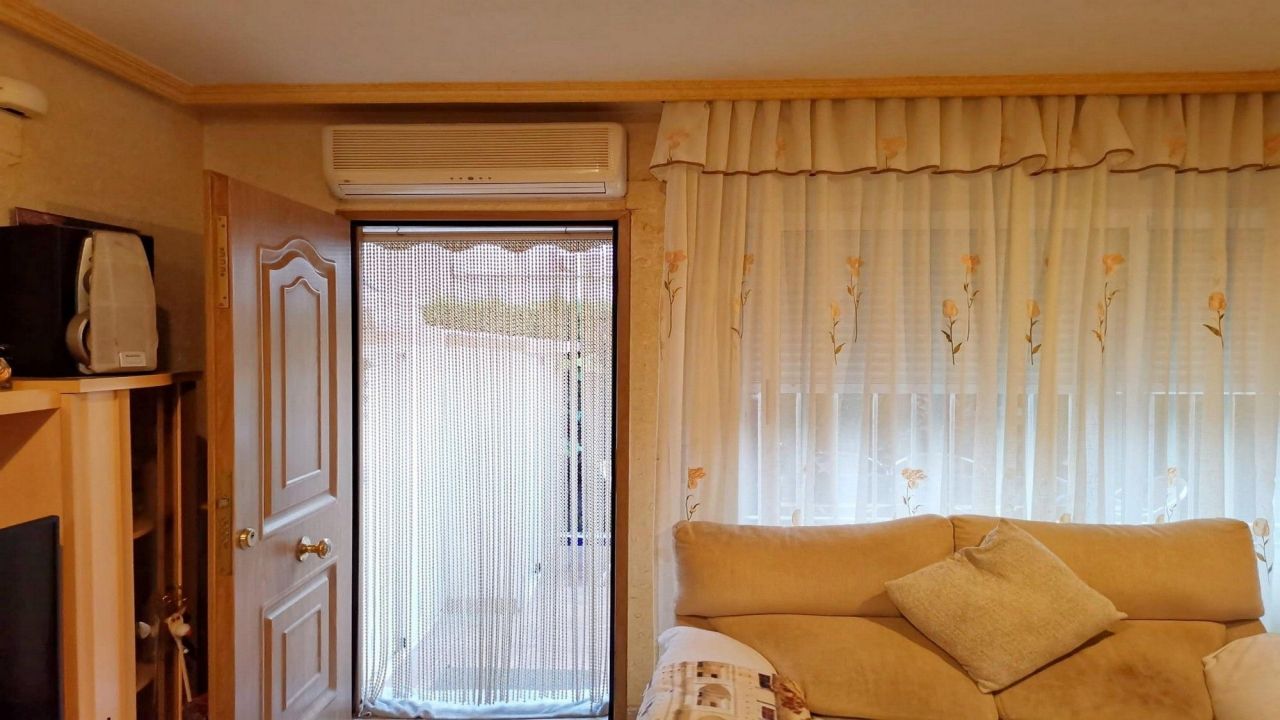 Таунхаус в Торревьехе, Испания, 76 м2 фото 2