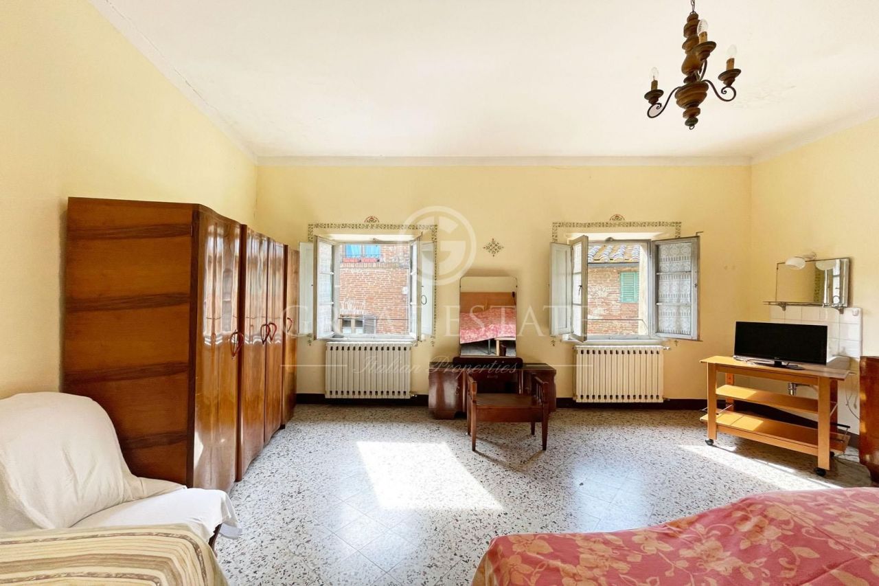 Апартаменты в Монтепульчано, Италия, 186.2 м2 фото 5