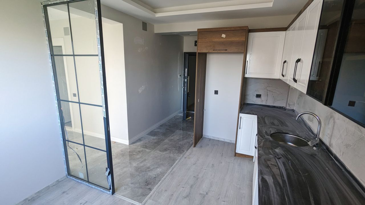 Квартира в Мерсине, Турция, 80 м2 фото 2