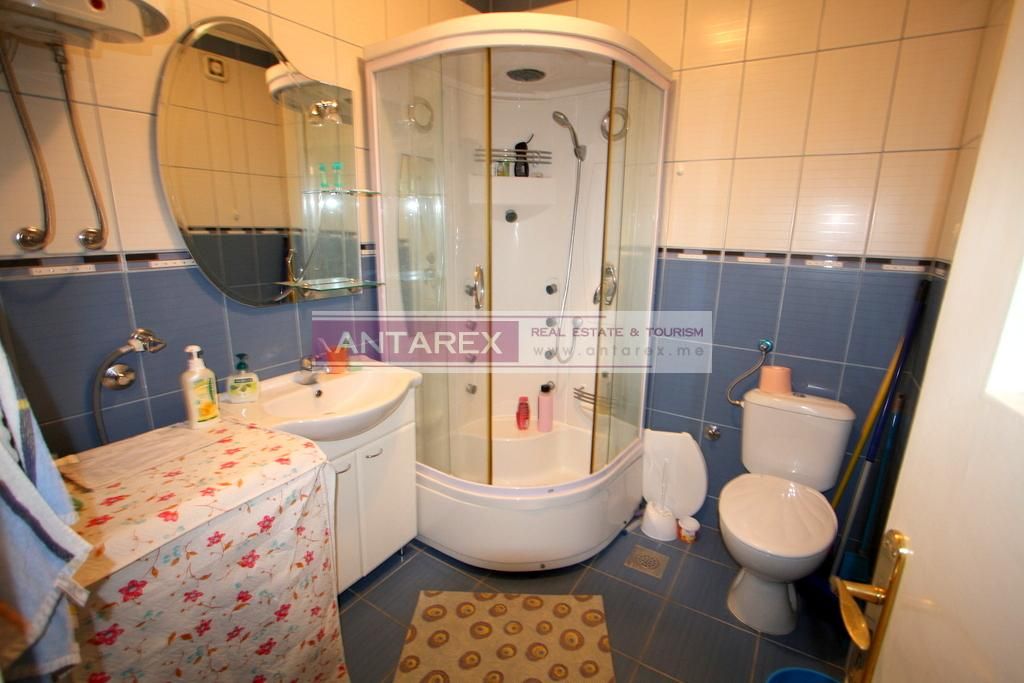 Апартаменты в Херцег-Нови, Черногория, 60 м2 фото 4