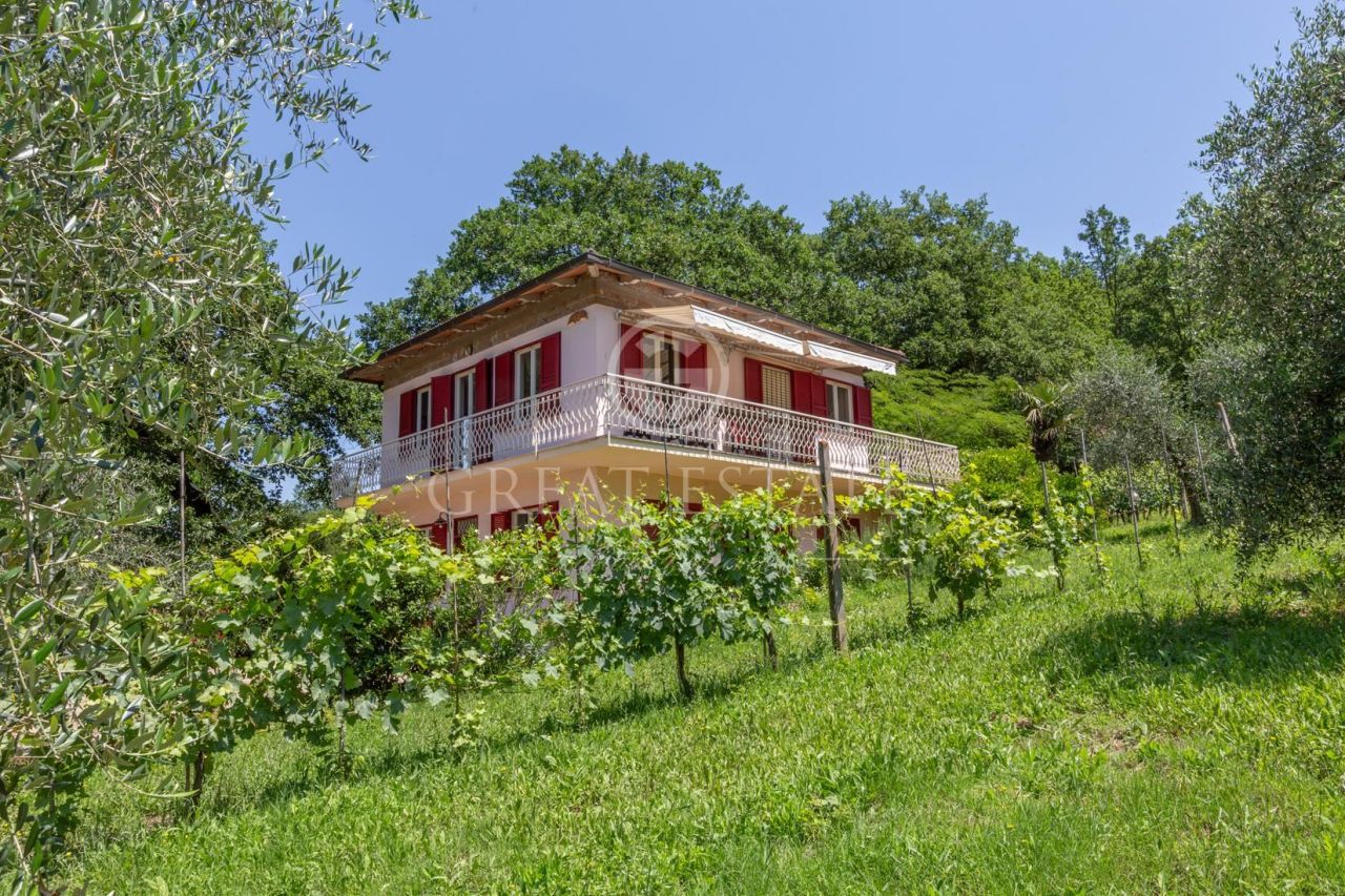 Дом в Джове, Италия, 141.45 м2 фото 3