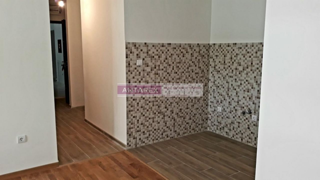 Апартаменты в Доброте, Черногория, 48 м2 фото 2