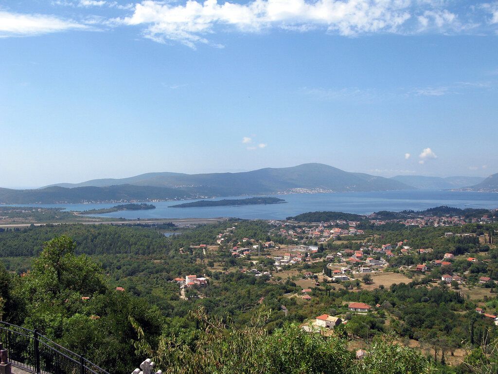 Дом в Тивате, Черногория, 150 м2 фото 2