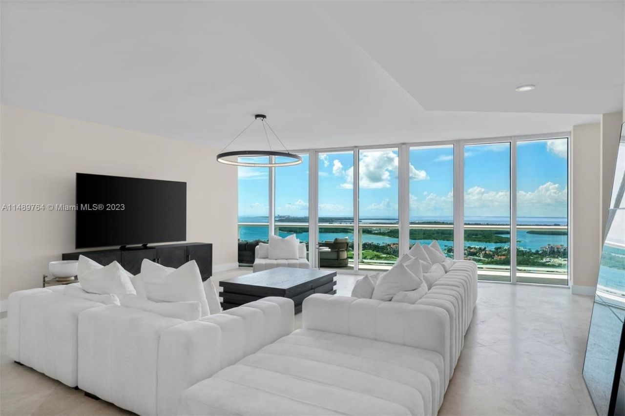 Квартира в Майами, США, 250 м2 фото 3