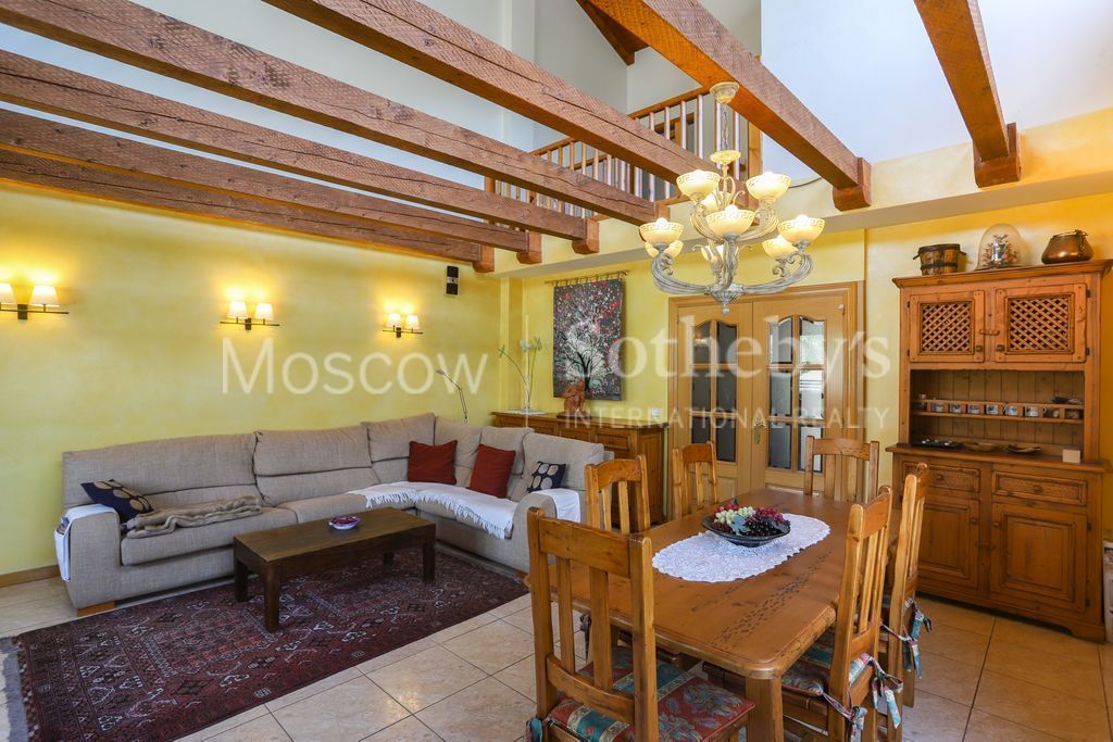 Коттедж в Эскальдесе, Андорра, 250 м2 фото 2