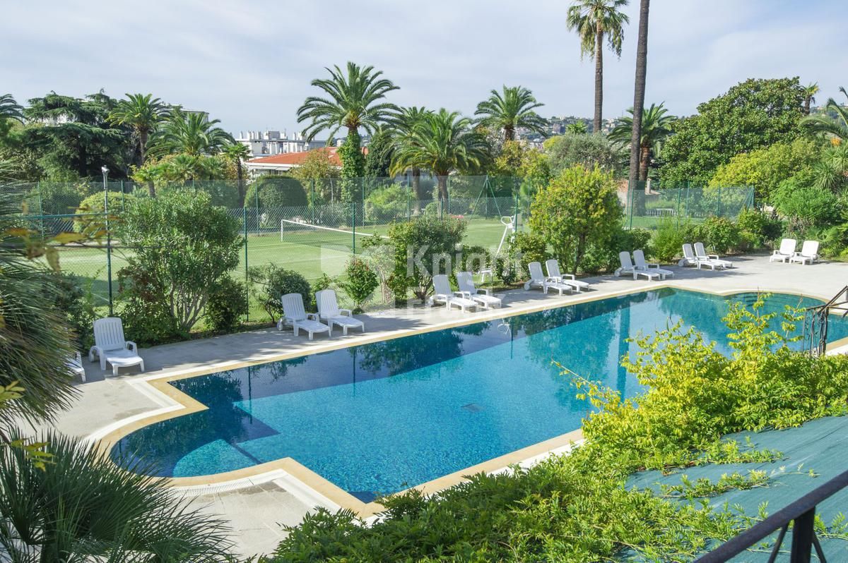 Апартаменты в Ницце, Франция, 140 м2 фото 2