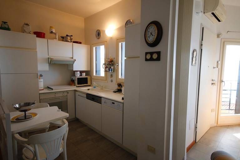 Апартаменты в Савоне, Италия, 130 м2 фото 3