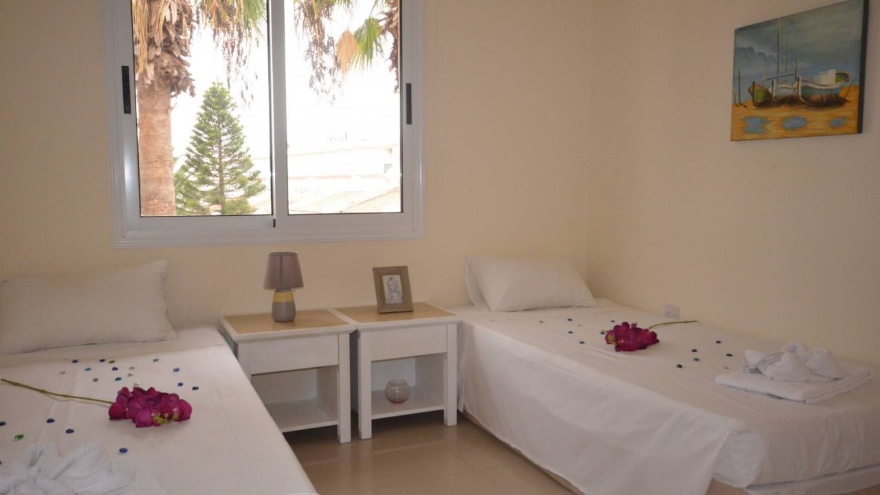 Апартаменты в Пафосе, Кипр, 90 м2 фото 4