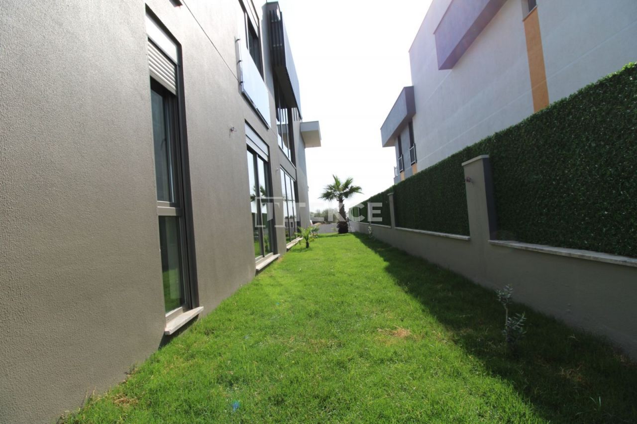 Вилла в Анталии, Турция, 300 м2 фото 4
