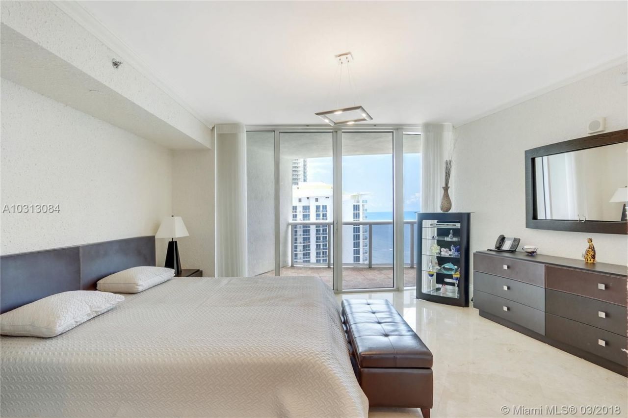 Квартира в Майами, США, 130 м2 фото 4