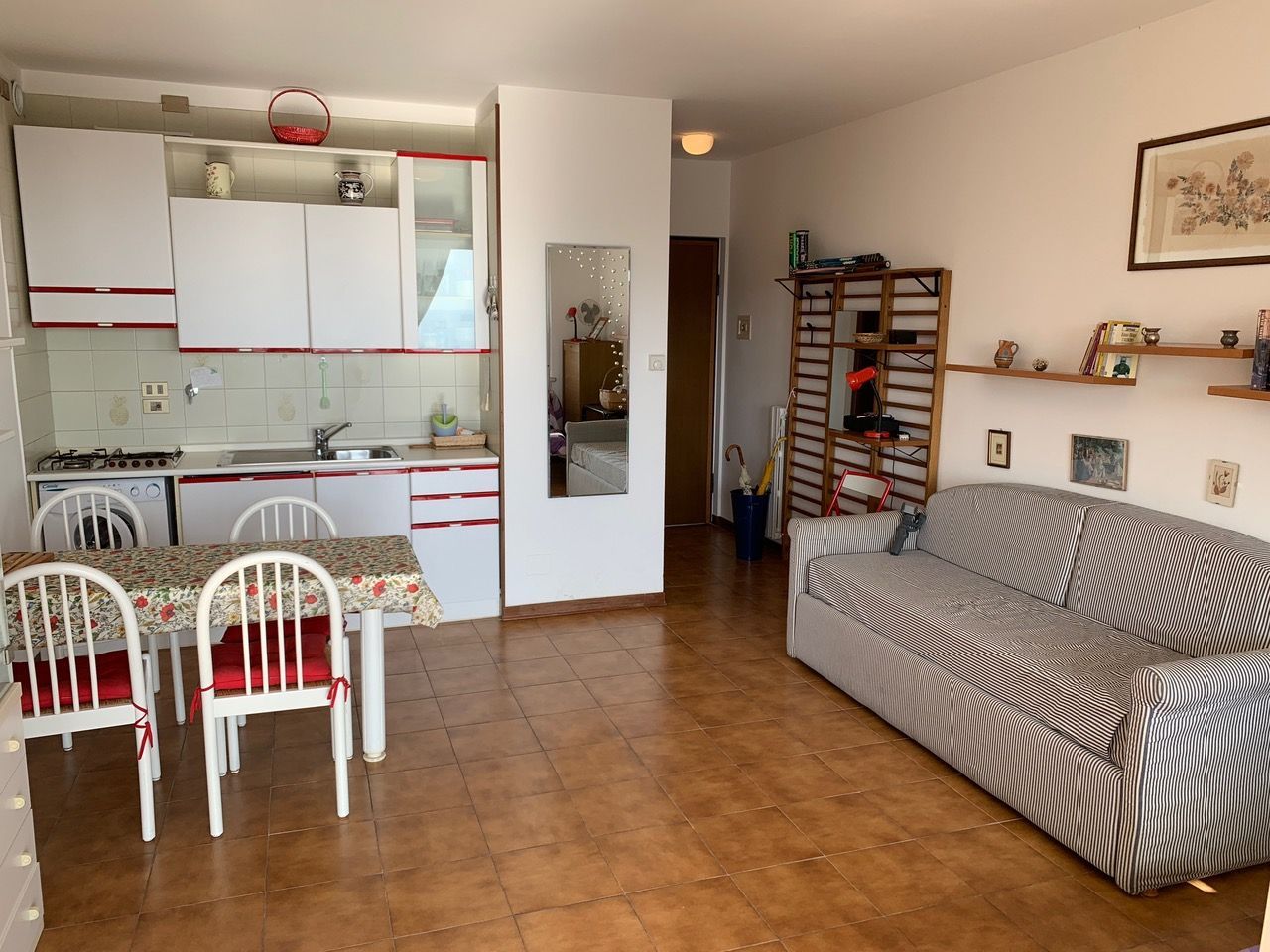 Студия в Сан-Ремо, Италия, 36 м2 фото 2