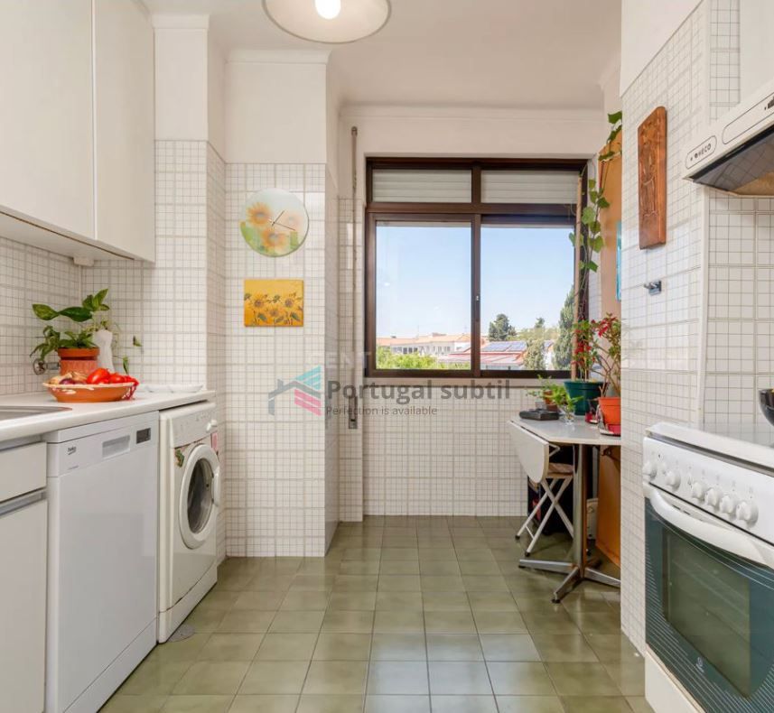 Квартира в Лиссабоне, Португалия, 80 м2 фото 5