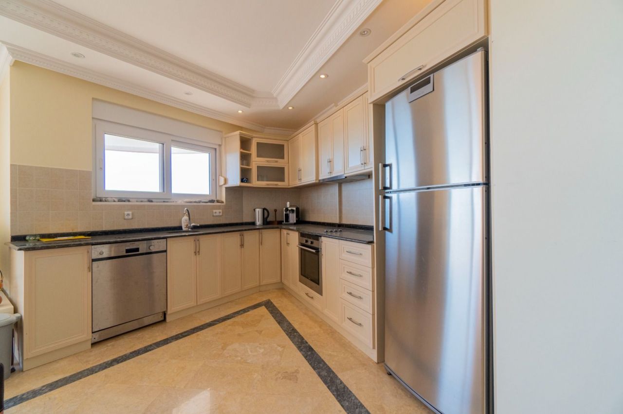 Апартаменты в Алании, Турция, 120 м2 фото 2