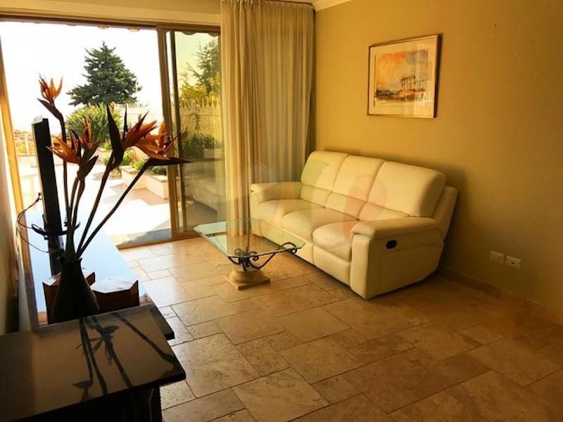 Апартаменты в Сан-Ремо, Италия, 100 м2 фото 2
