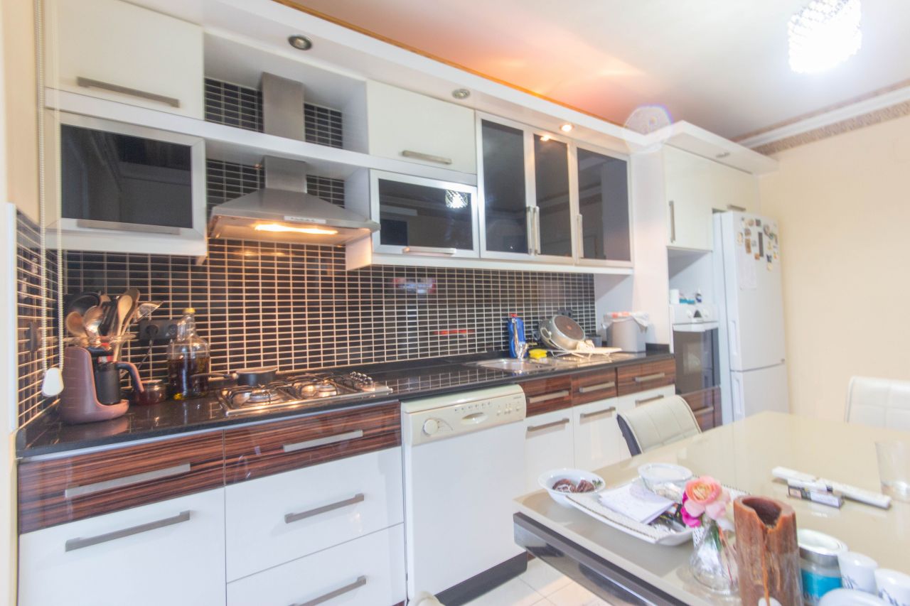 Квартира в Алании, Турция, 200 м2 фото 4
