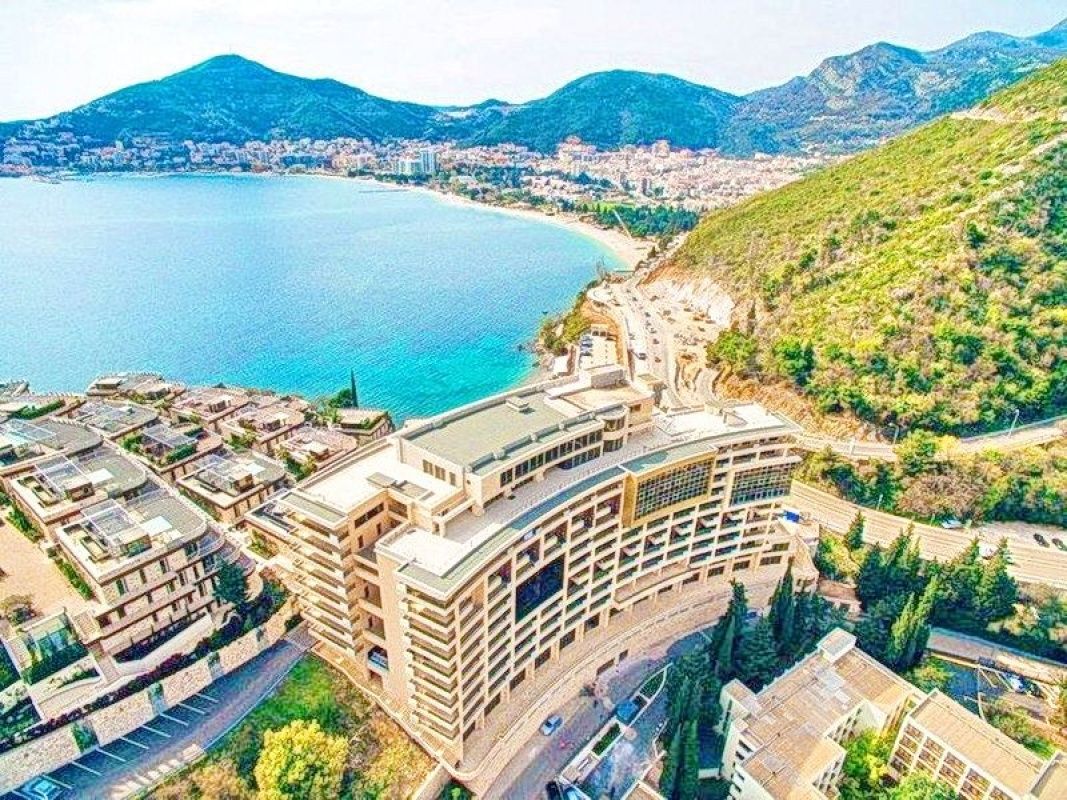 Квартира в Будве, Черногория, 79 м2 фото 2
