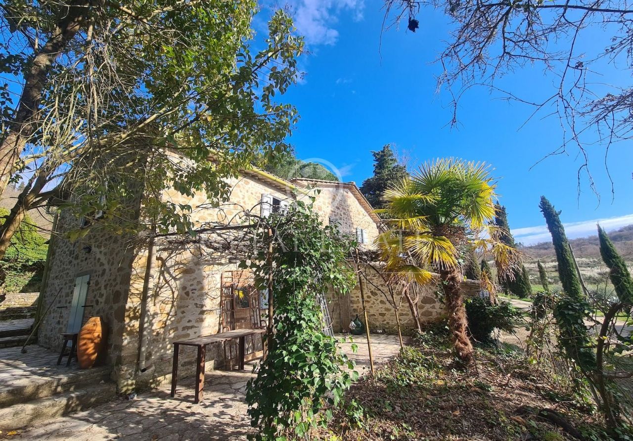 Дом в Умбертиде, Италия, 287 м2 фото 5