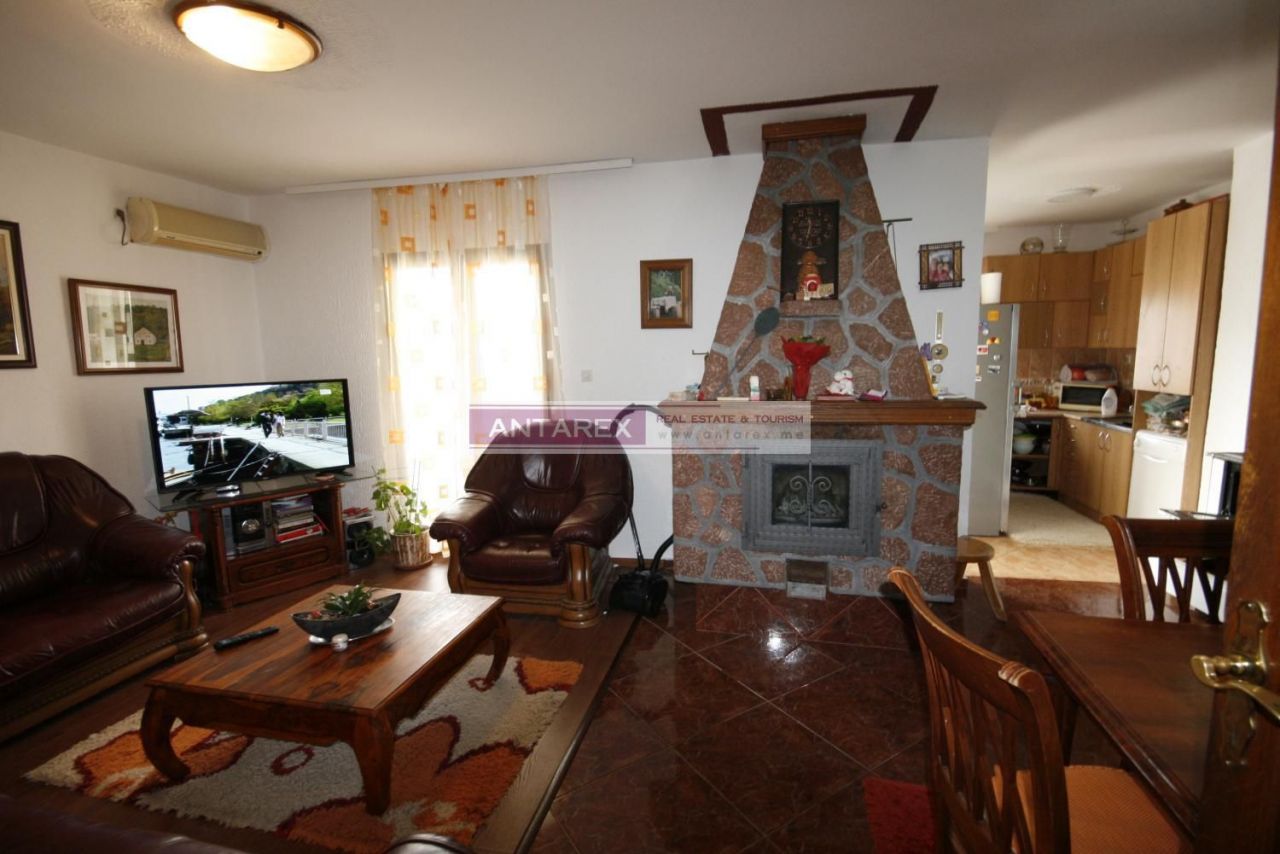Вилла в Тивате, Черногория, 270 м2 фото 4