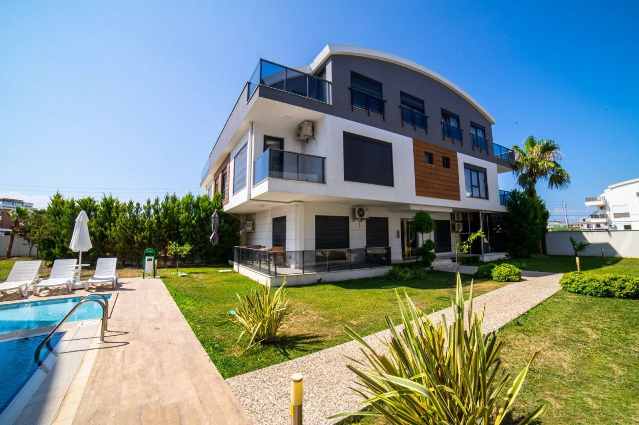 Квартира в Анталии, Турция, 60 м2 фото 2